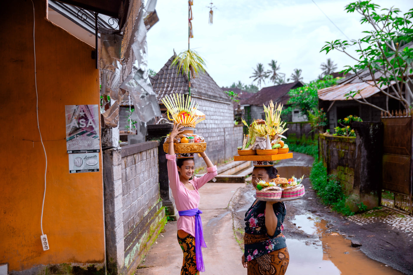 Bali people — photography by Anna Shehtova (18/28)