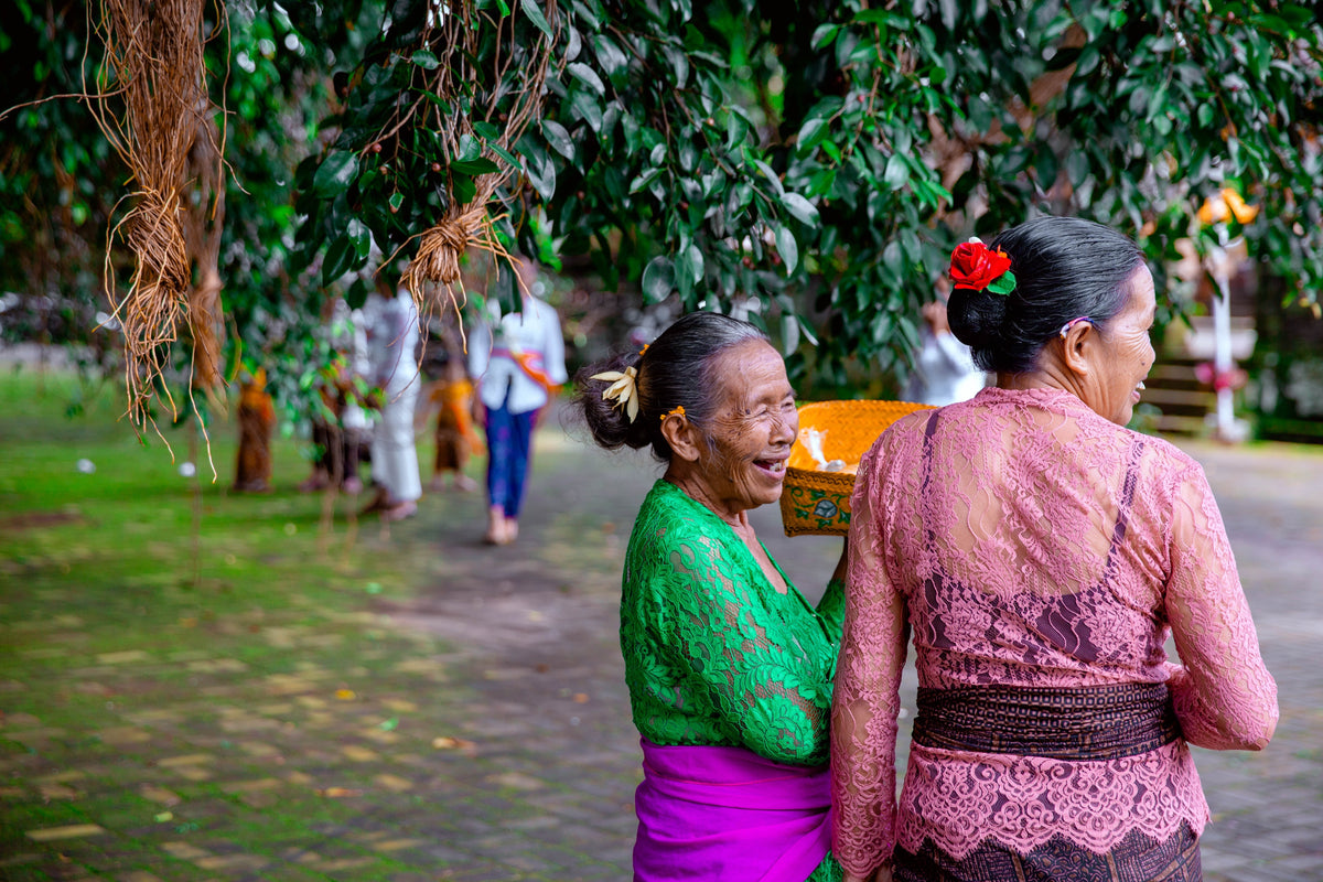 Bali people — photography by Anna Shehtova (23/28)