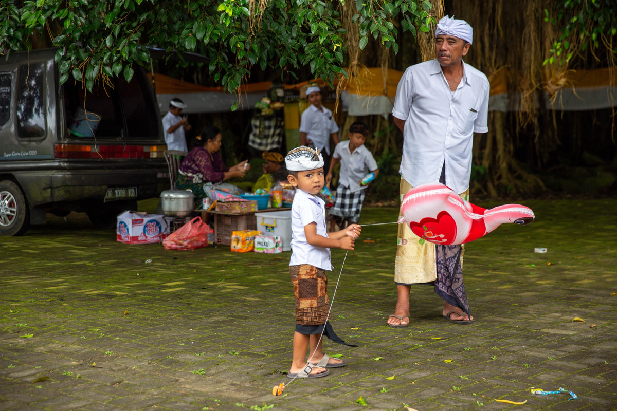 Bali people — photography by Anna Shehtova (24/28)
