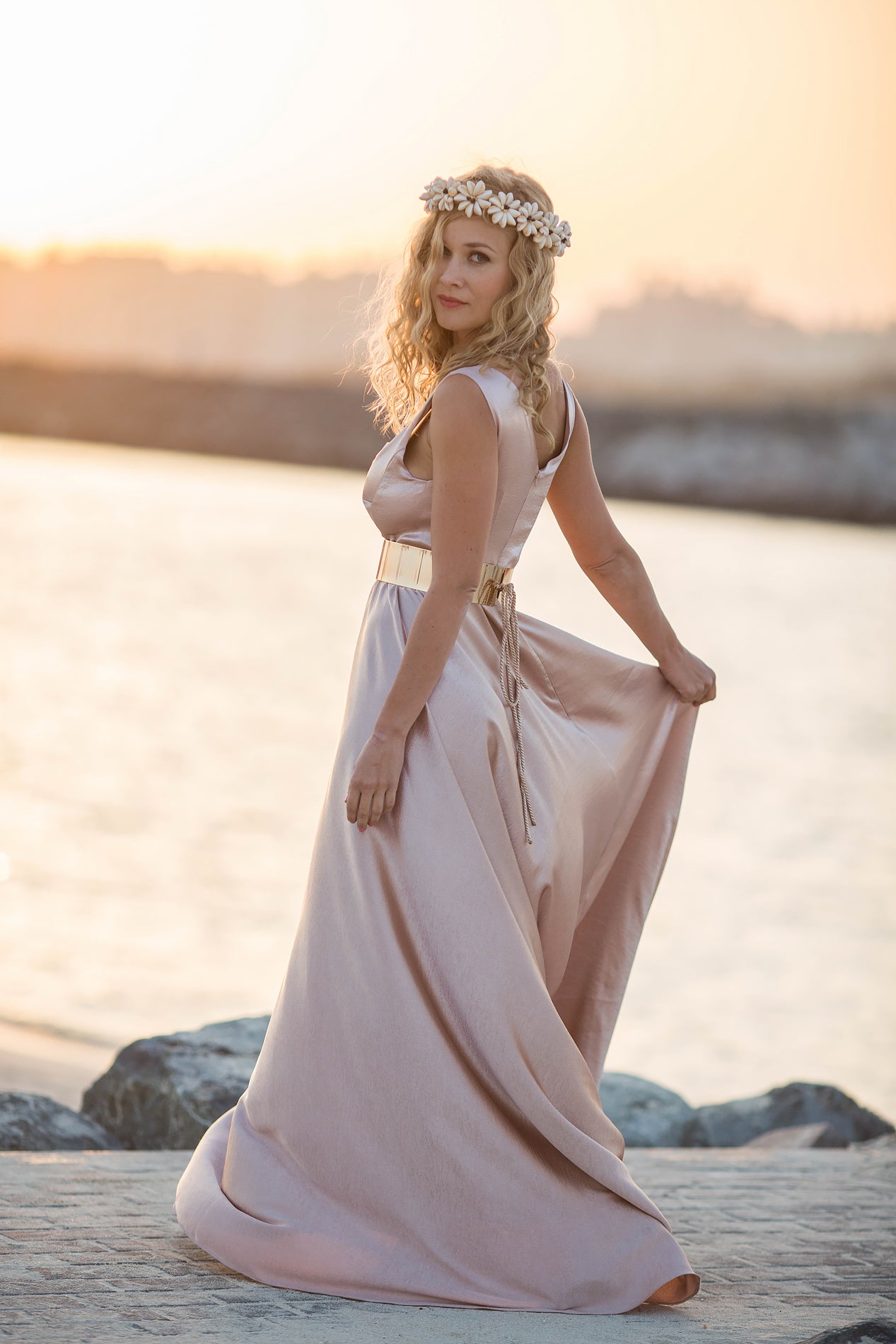 Helen of Troy or Beautiful Elena — photography by Anna Shehtova (25/38)