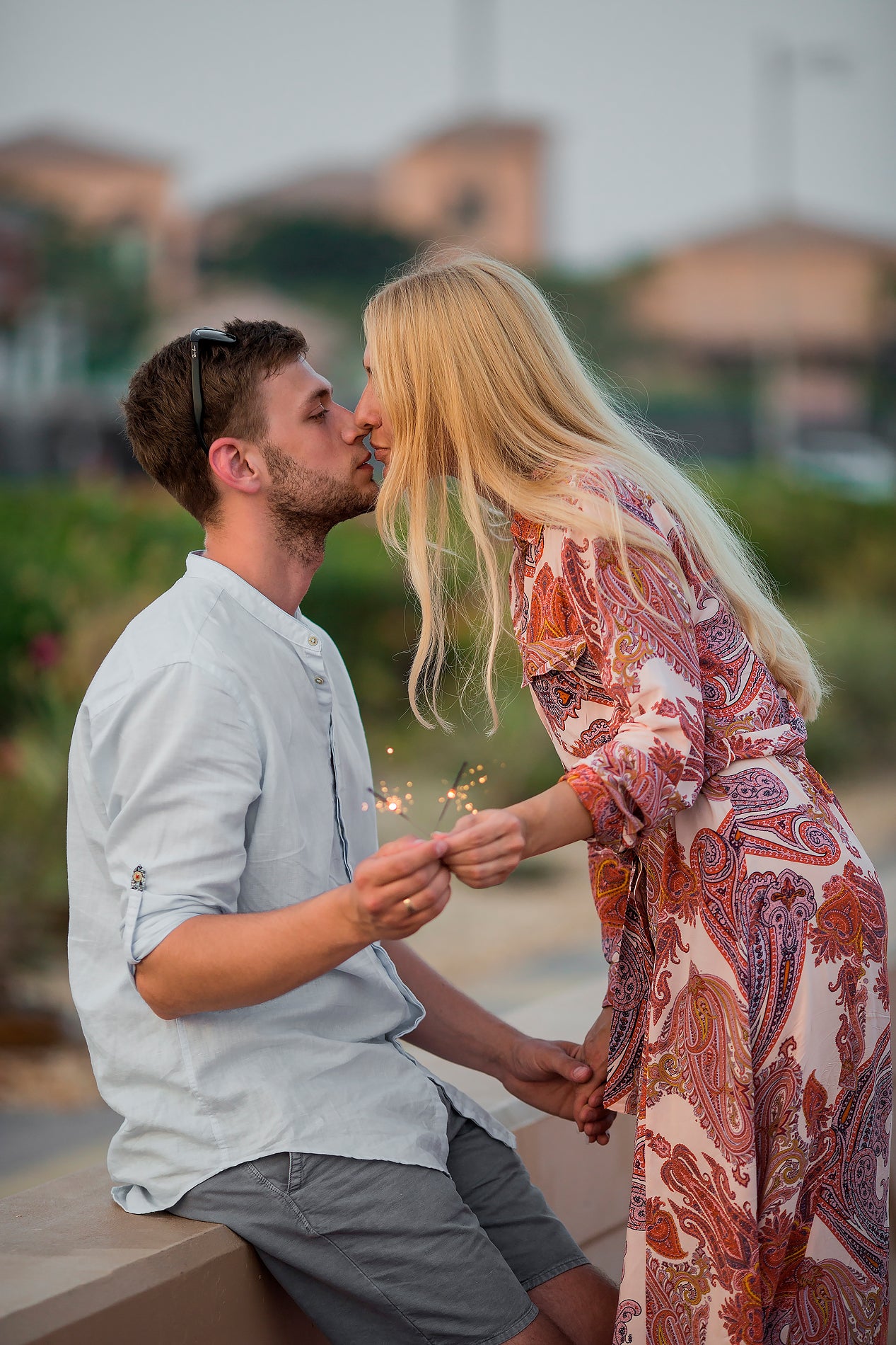 Love is in the Air — photography by Anna Shehtova (10/26)