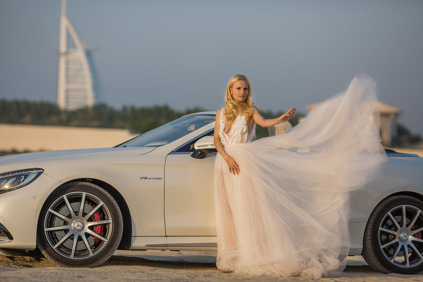 Love story of Kristina and Illshat — photography by Anna Shehtova (8/26)